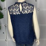 Laundry by Shelli Segal Los Angeles Top Sleeveless Crochet Blue Size Medium Photo 4