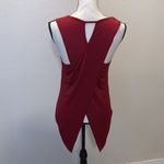 Red sleeveless stretchy open criss cross back athletic shirt Photo 2