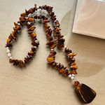 Vintage Tiger’s Eye Necklace – Gemstone Chips & Polished Pendant Brown Photo 0