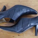 Brooks Brothers Italian Made Heeled Pointed Toe Black Leather Shooties 6 Photo 4