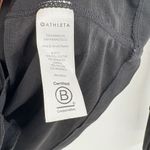 Athleta Long Sleeve Activewear Top With Rouched Sides And Pockets Size Women's M Photo 9