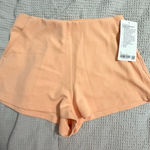 Lululemon  Softstreme Shorts Ribbed 2" Photo 0