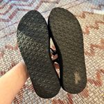 Teva | Women's Black Olowahu Flip-Flop, Size 7 Photo 3