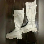 public desire
Showing Up Cargo Boots Photo 4