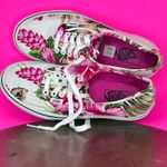 Vans  Hawaiian Floral Pink, White Low Top Sneaker Sz 8 Photo 6