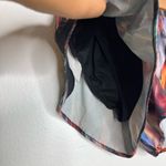 Lululemon  Chroma Fusion‎ Multi / Black 2.5” Hotty Hot Short II Photo 2