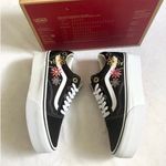 Vans Old Skool Stackform Embroidery
Black / True White Women 8.5 US Photo 4