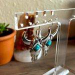 🌵🩵 Western Bull Head Shape Faux Turquoise Drop Dangle Earrings🩵🌵* Silver Photo 1