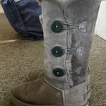 UGG  🤑Rare ❄️Y2k PopStar Button Triplet Boots Coquette Cottagecore, BohoChic 7 Photo 0