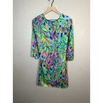 Lilly Pulitzer  Carol Shift Dress in Multi Hot Spot Island 50+ UPF Satin Size  8 Photo 6