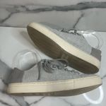 Toms  Women's Gray Chambray Lenox Fashion Sneaker Sz 7.5 Minimalist Wardrobe Photo 5