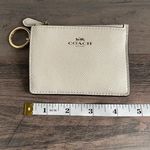 Coach leather crossgrain mini skinny ID key ring card case Photo 6