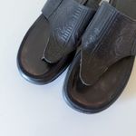 Dansko  Tooled Leather Sandals Black Thong Platform  Made in Portugal SZ 41 Photo 5