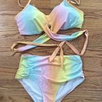 Adorable tie Photo 0