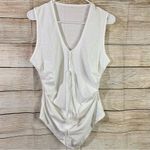 SheIn texture ruched pointed v-neck sleeveless knot front white top Size Medium Photo 4