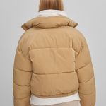 Bershka nwt camel puffer padded jacket Photo 9