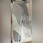 Alo Yoga NWOT Make Waves Sweatpants Joggers Athletic Heathered Grey Tonal Size S Photo 9