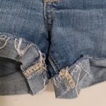 Hollister  1 28 Jeans Shorts Distressed Medium Wash Photo 5