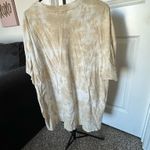 Double Zero Tan and White Tie Dye T Shirt Photo 2