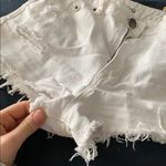 BDG White jean shorts Photo 4