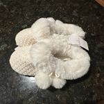 Cuddl Duds Women’s  Cream Fuzzy Slippers Photo 1