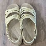 Crocs  Brooklyn Strappy Women Size 11 Ivory Bone Platform Sandals 206751 LiteRide Photo 5