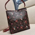 Coach Small Town Bucket Bag In Signature Canvas With Heart Petal Print c7975 Photo 5