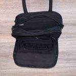 Black multi use pocketed card holder travel satchel handbag Photo 2