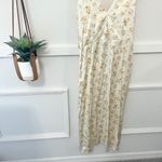 Abercrombie & Fitch Abercrombie Cinch Front Satin Midi Dress in Ivory Yellow Floral Size Large Petit Photo 5