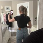 Aritzia Black Cropped Tshirt Photo 3