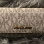 Michael Kors Michael Lots Wallet Photo 0