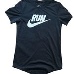 Nike  Women’s Black and White Logo T-Shirt Sz M Photo 0