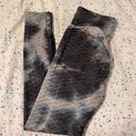 Tik Tok Ruched Leggings Tie Dye Grey Black S/M Photo 0