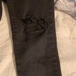 American Eagle  ripped black jegging Photo 4