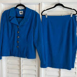 Leslie Fay  Blue‎ Two Piece Suede Skirt Set Size 14P Photo 0