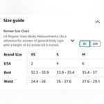 Romwe  Cable Knit Crop Sweater Vest Photo 3