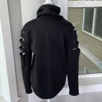 Amazon Black Funnel Neck Fleece Sweatshirt Sliced Sleeves w. B & W Print Size Small Photo 4