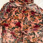 Ambiance szS flowered faux wrap bodice skirted elastic waist shorts romper EUC Red Photo 6