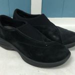 Merrell Womens sz 7.5  Topo Curve‎ Black Fabric Suede Slip On Back Shoes Photo 1