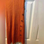 Olive & Oak Olive &‎ Oak Ribbed Rust Orange Maxi Dress with Side Buttons Sleeveless E58 Photo 1