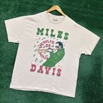 Miles Davis Venus de Milo Jazz Trumpet Icon Oversized T-Shirt Size Large Photo 2