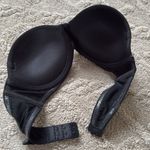 Calvin Klein  strapless bra.  Size 30c. Black. Padded. Non slip edges. Photo 5
