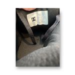 Pacific&Co DC Shoe . Women’s Court Graffik Sneakers Size 11 Photo 4