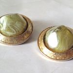 Vintage Green Gemstone Gold Circle Clip Photo 2