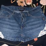 Silver Jeans Cute lace jean shorts Photo 2