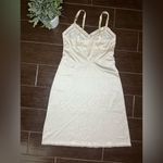 Lorraine nude nylon vintage slip sz 34 Tall Photo 4