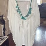 Embroidered V Photo 4