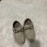 Hey Dude  women’s shoes star design Photo 1