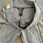 The North Face  - Grey Flashdry Leggings - Perfect Condition! Photo 5