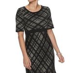 Nina Leonard NWT Plaid Printed Ruffle Hem Knit Dress Large Office Job Career Photo 0